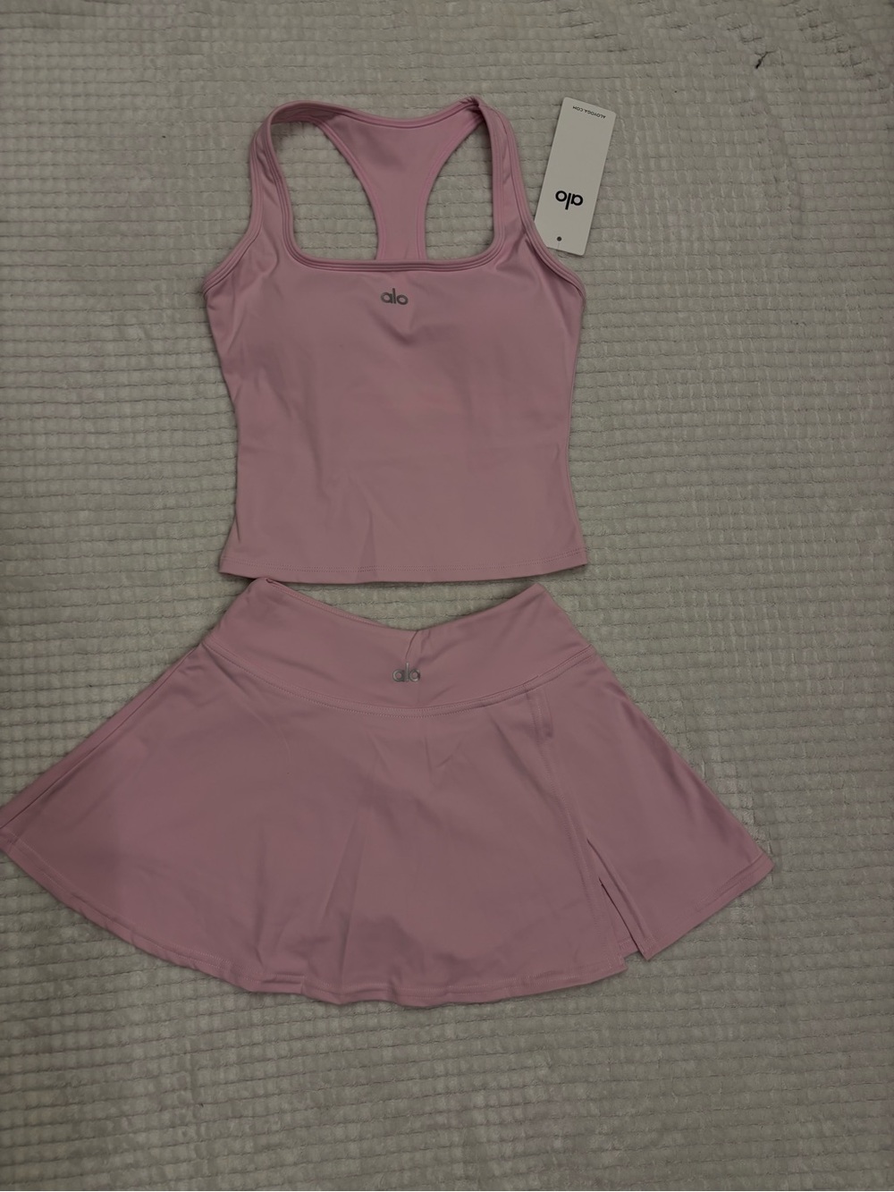 ALO Yoga Pink Tank and Skirt Set - Picture 2 of 8